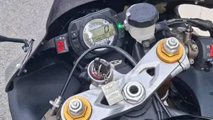 Kawasaki Ninja 636 ZX-6R (2005 - 06)  (5)