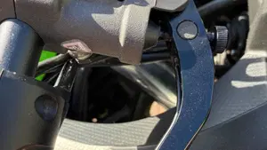 Kawasaki Ninja 400 (2023)  (10)