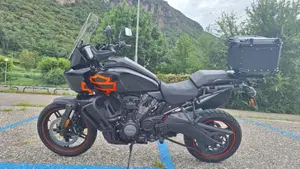 Harley-Davidson Pan America 1250 (2020 - 25)  (2)