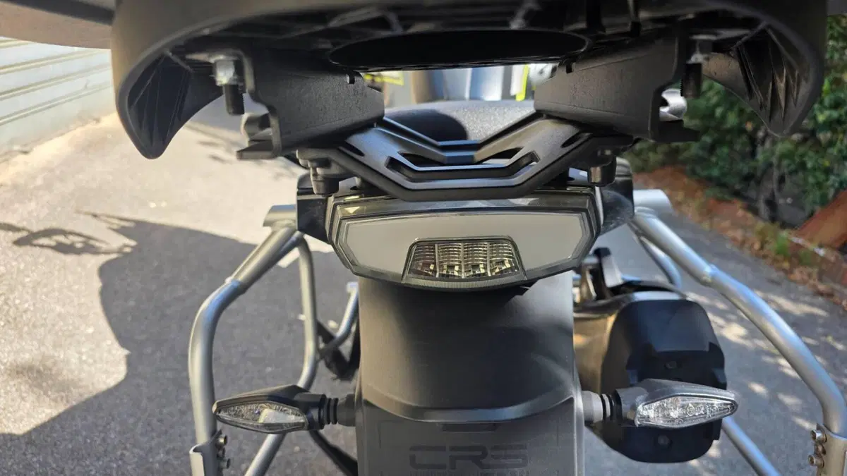 CFMOTO 800MT Explore (2023 - 26)  (2)
