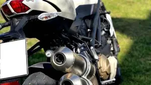Ducati Streetfighter (2009 - 12)  (7)