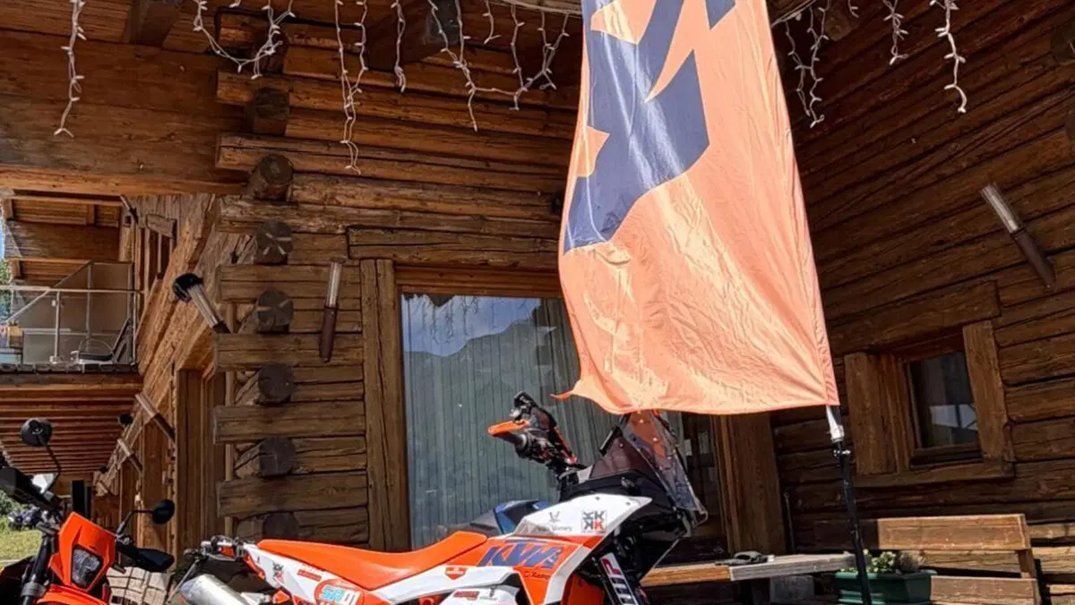 KTM 890 Adventure R (2023 - 24)  (4)