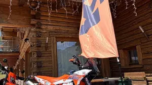 KTM 890 Adventure R (2023 - 24)  (4)