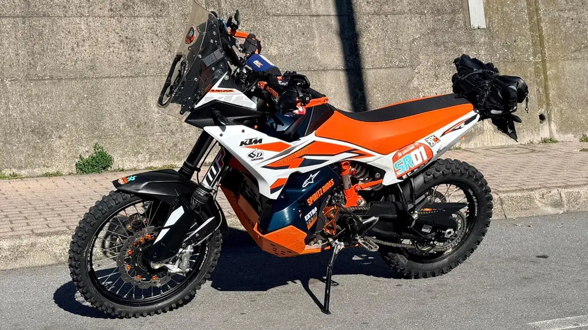 KTM 890 Adventure R (2023 - 24)  (9)
