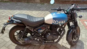 Royal Enfield HNTR 350 (2022 - 26) 