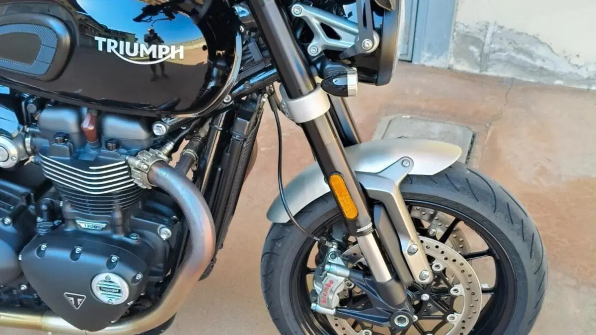 Triumph Speed Twin 1200 (2021 - 24)  (6)