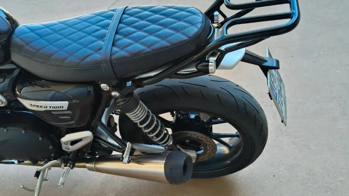 Triumph Speed Twin 1200 (2021 - 24)  (3)