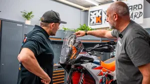 KTM 890 Adventure R (2023 - 24)  (14)