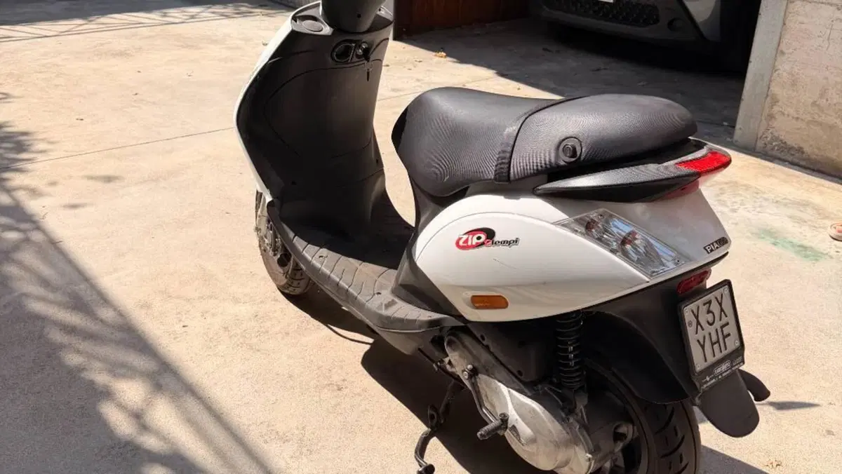 Piaggio Zip 50 2T (2000 - 18)  (2)