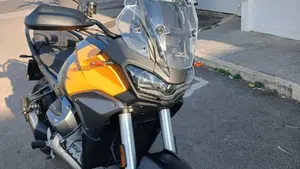 Moto Guzzi Stelvio (2024 - 26) 