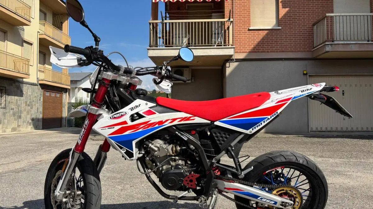 Fantic Motor Motard 125 M Casa 4t (2018)  (2)