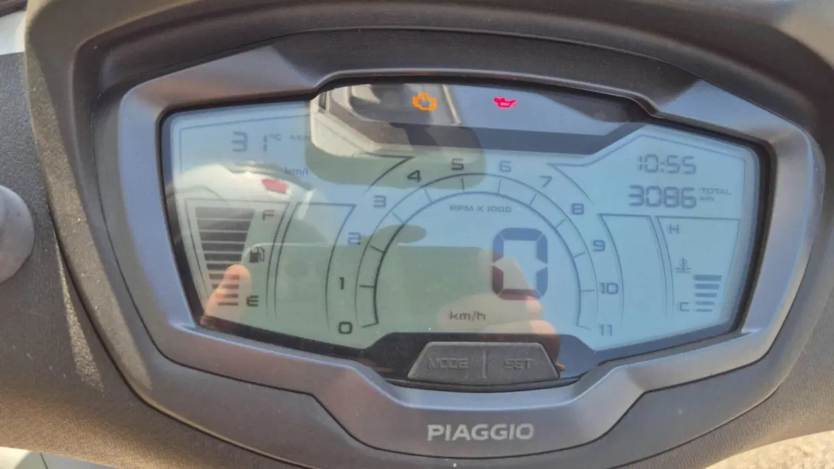Piaggio Beverly 400 S ABS-ASR (2021 - 24)  (4)