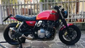 Suzuki GSX 1200  (3)