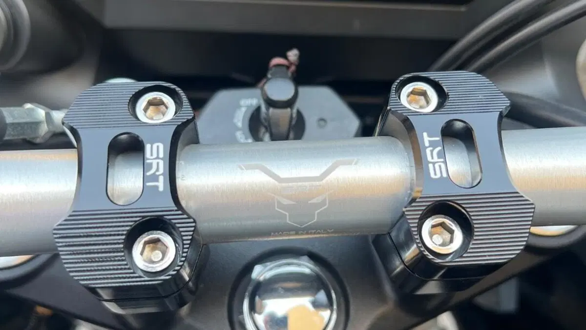 Suzuki V-Strom 650XT (2021 - 25)  (11)