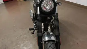 Brixton Motorcycles Saxby 250 (2019)  (3)