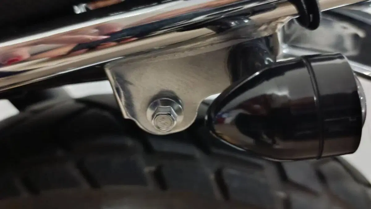 Brixton Motorcycles Saxby 250 (2019)  (8)