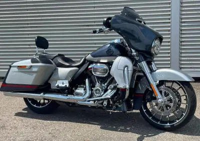 Harley-Davidson 117 Street Glide (2018 - 20) - FLHXSE - Annuncio 10089899