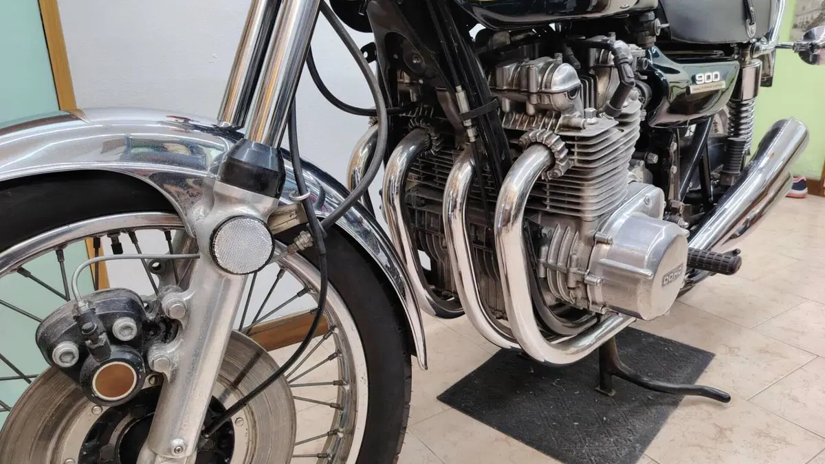 Kawasaki   (7)