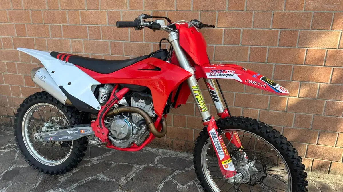 GASGAS MC 250 F (2022)  (3)