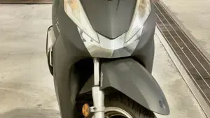 Honda SH 300 i ABS (2016 - 20)  (3)