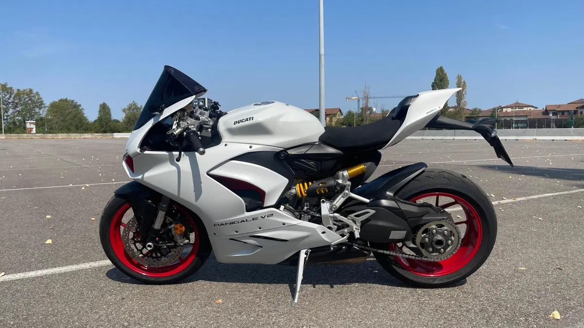 Ducati Panigale V2 (2021 - 24)  (3)