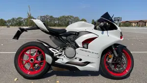Ducati Panigale V2 (2021 - 24)  (4)