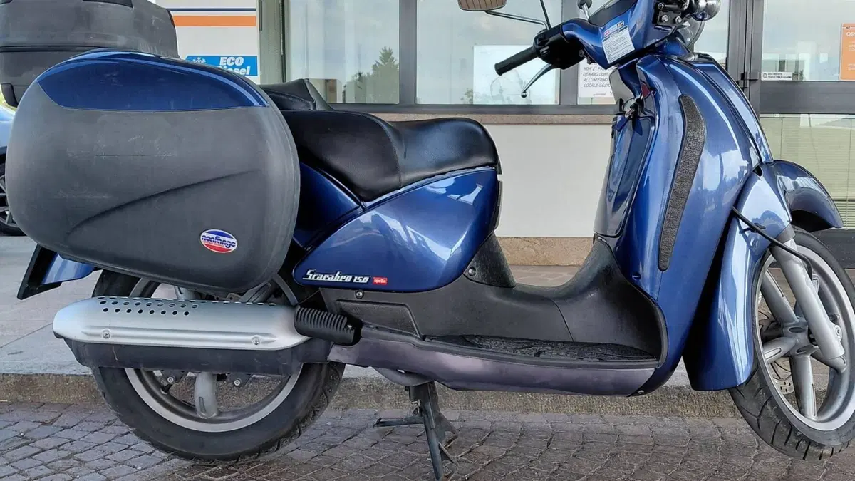 Aprilia Scarabeo 150 Cat. (2000 - 02)  (3)