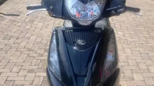 Kymco People 125i GT (2010 - 17)  (4)