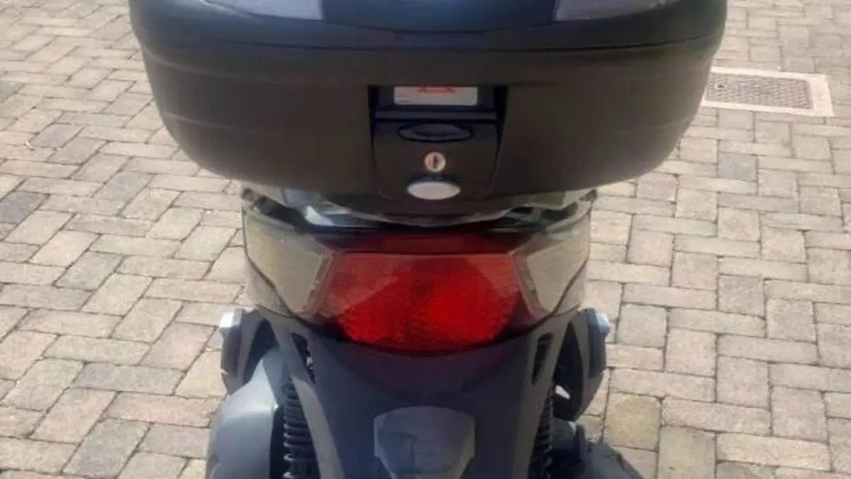 Kymco People 125i GT (2010 - 17)  (7)