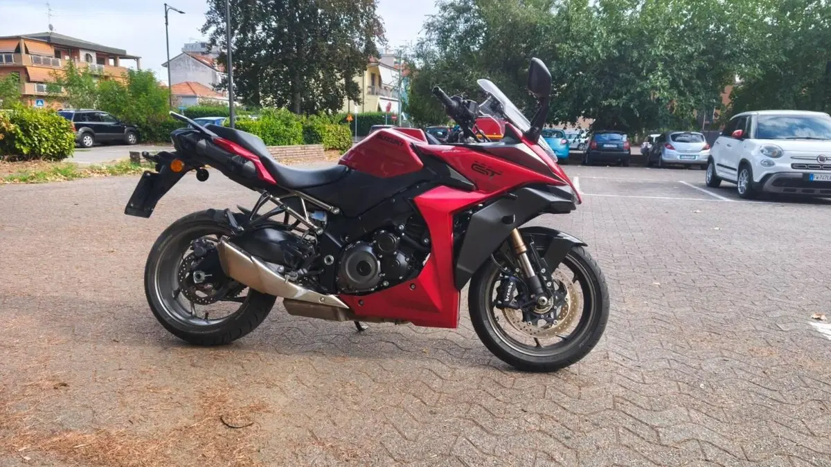 Suzuki GSX-S1000GT (2025 - 26) 