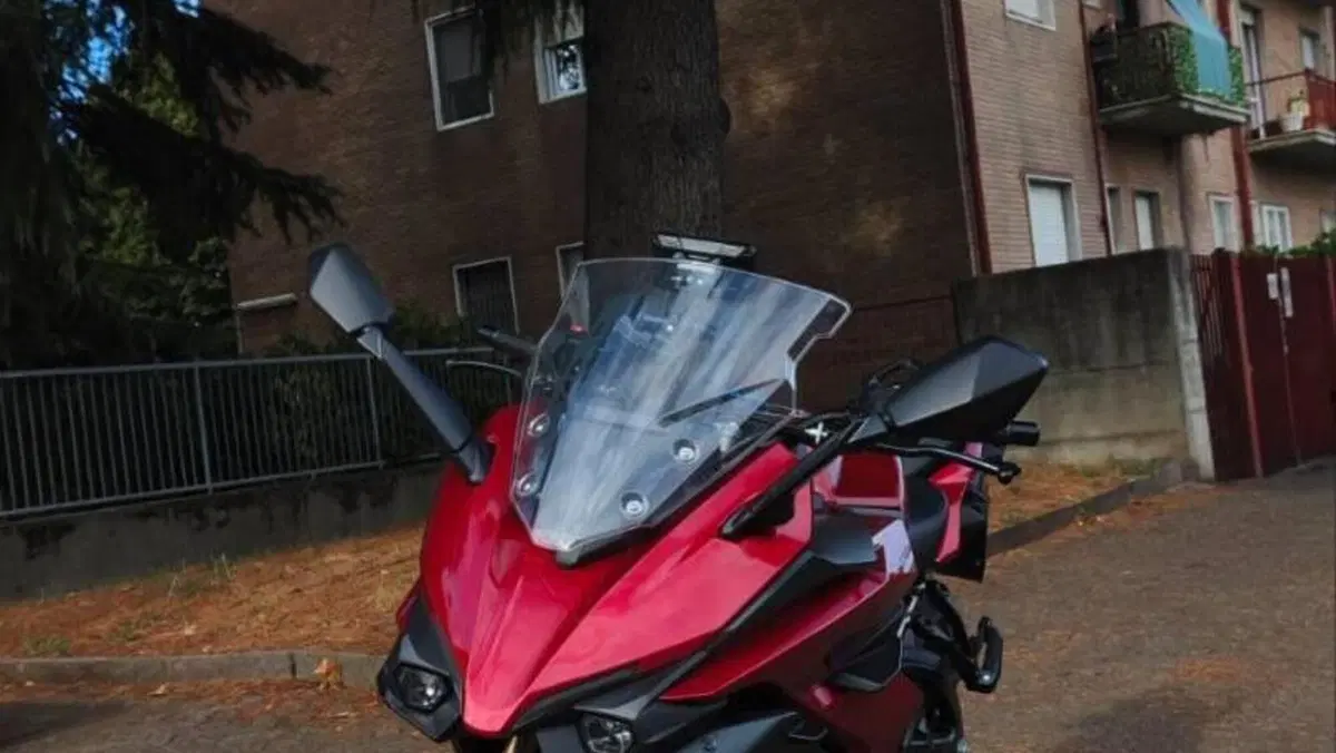 Suzuki GSX-S1000GT (2025 - 26)  (2)