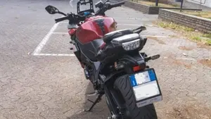 Suzuki GSX-S1000GT (2025 - 26)  (4)