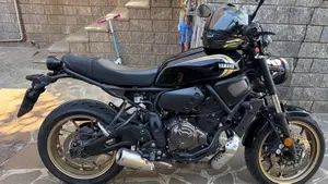 Yamaha XSR 700 (2022 - 26)  (2)