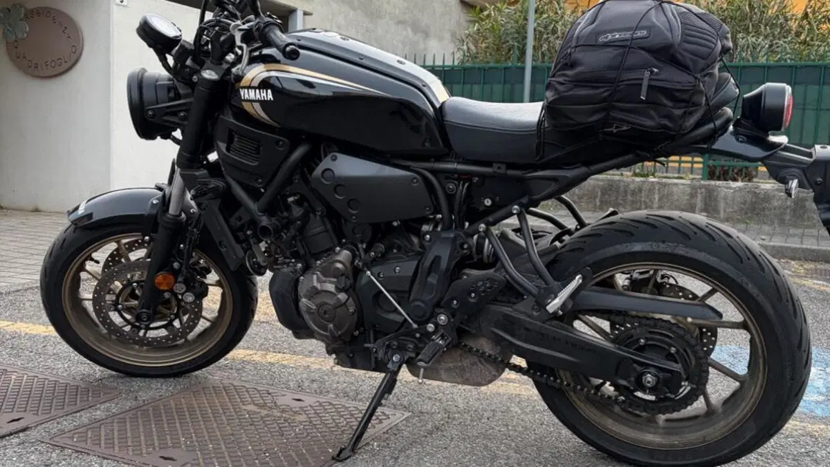Yamaha XSR 700 (2022 - 26)  (6)