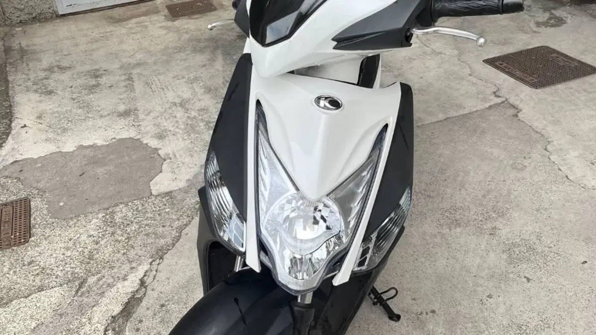 Kymco Agility 125 R16 + (2015 - 17)  (2)