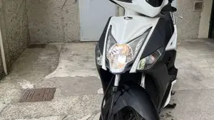Kymco Agility 125 R16 + (2015 - 17)  (9)
