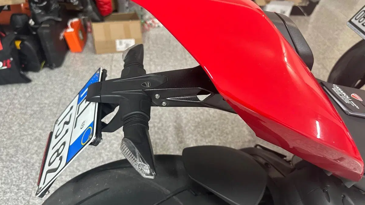 Ducati Panigale V4 1100 (2018 - 19)  (3)