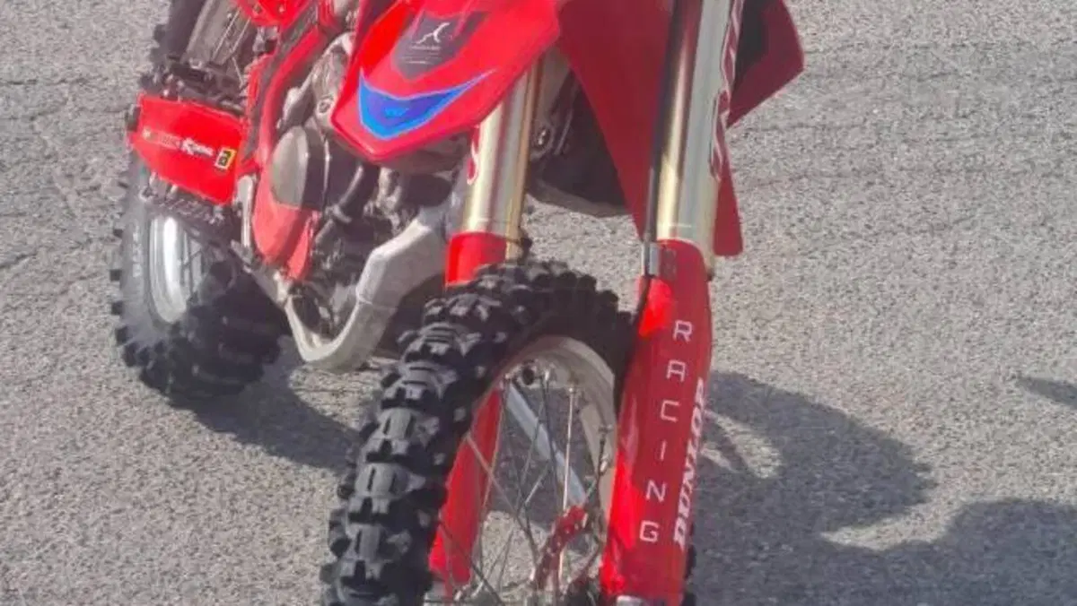 Honda CRF 250R (2017)  (4)