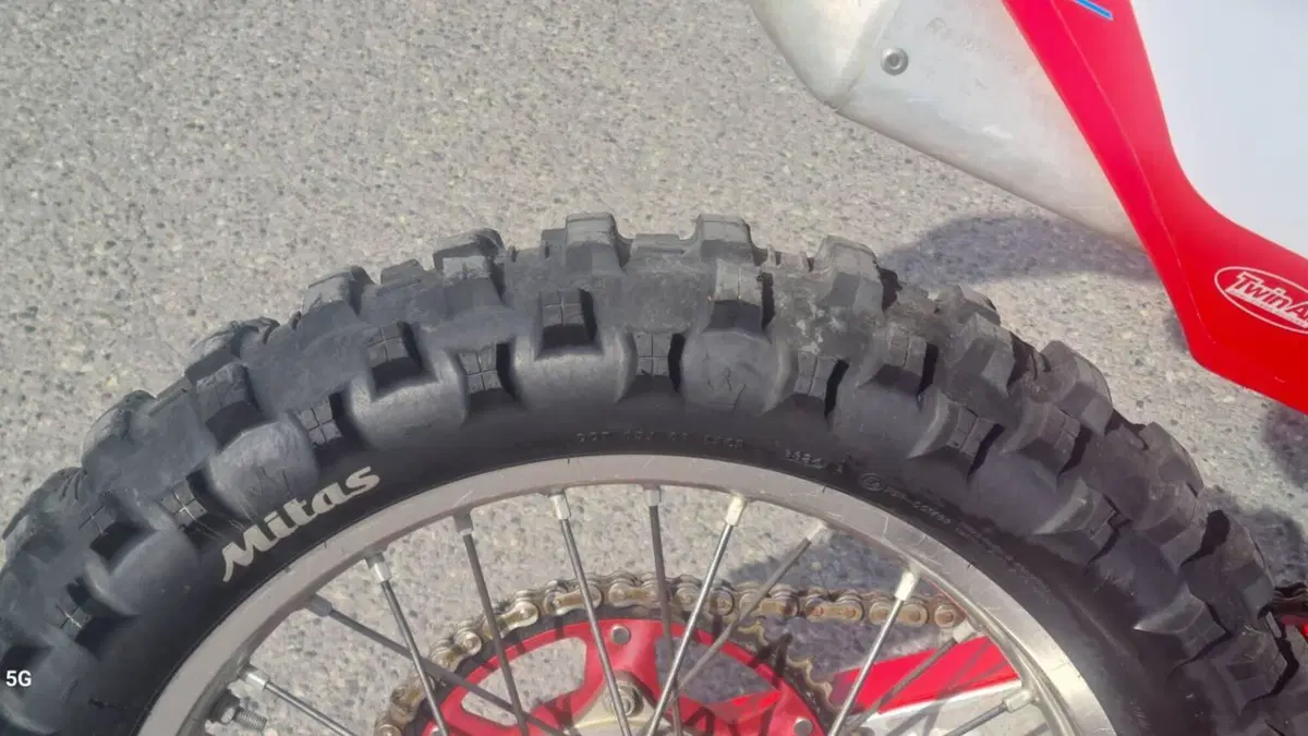 Honda CRF 250R (2017)  (6)