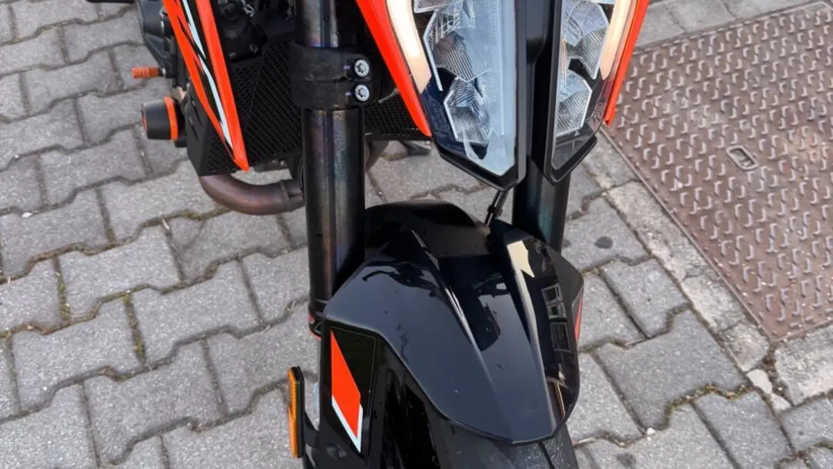 KTM 790 Duke L (2023 - 24)  (4)