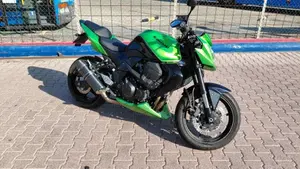 Kawasaki Z 750 (2007 - 14)  (5)