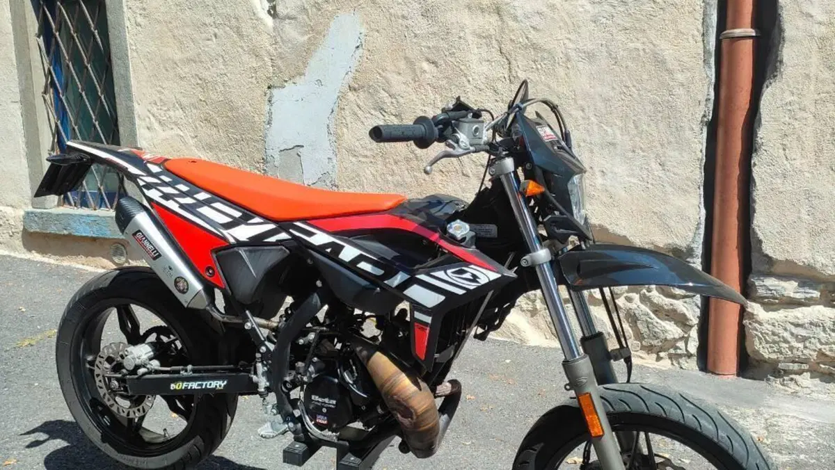 Betamotor RR 50 Motard (2021 - 26)  (4)