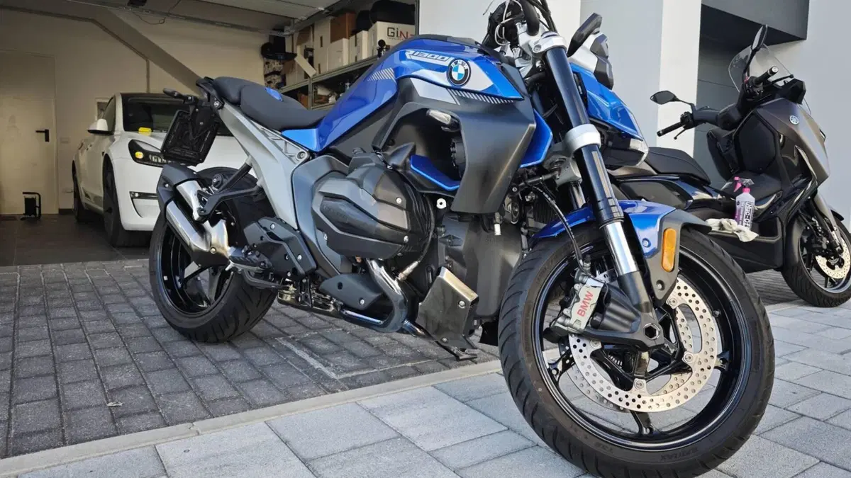 Bmw R 1300 R (2026 - 27)  (2)