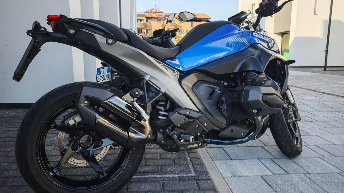 Bmw R 1300 R (2026 - 27)  (3)