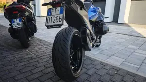 Bmw R 1300 R (2026 - 27)  (4)
