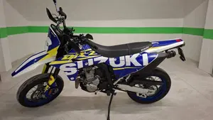 Suzuki DR-Z4SM (2025 - 26)  (4)