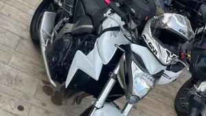 Honda CB 1000 R (2008 - 10)  (12)