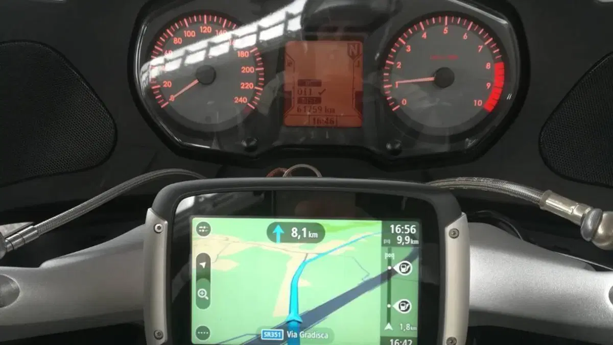 Bmw R 1200 RT (2008 - 09)  (4)