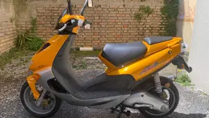 Aprilia SR 50 Stealth LC (1997 - 01)  (2)