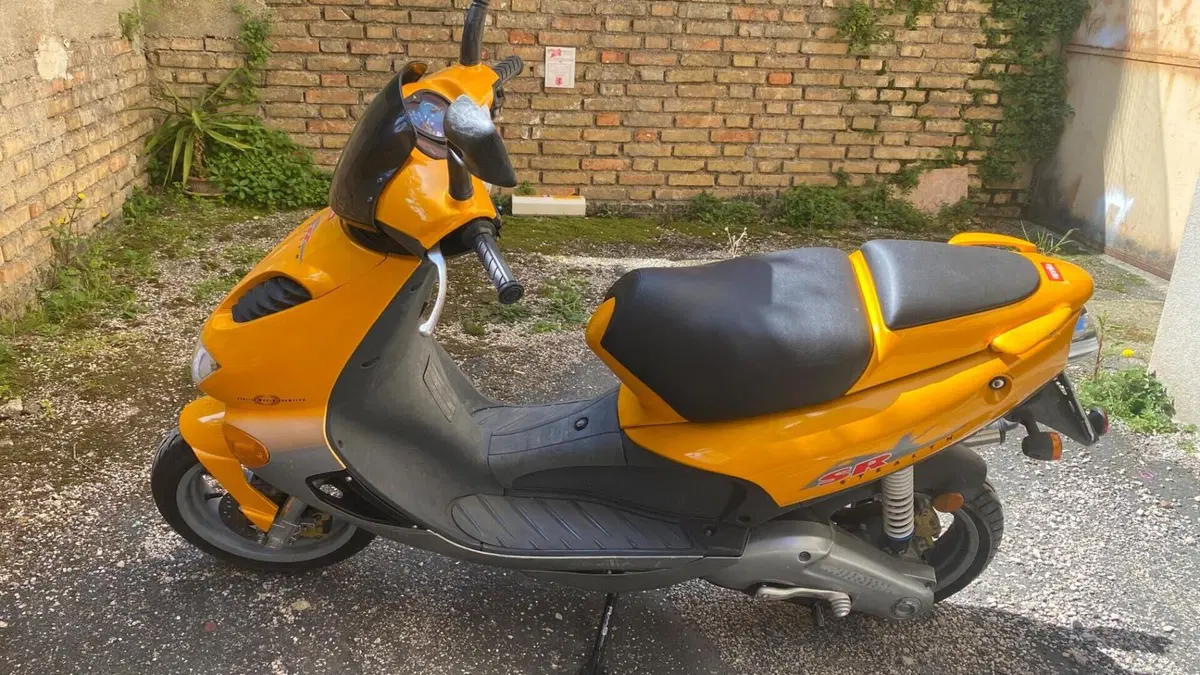 Aprilia SR 50 Stealth LC (1997 - 01)  (6)
